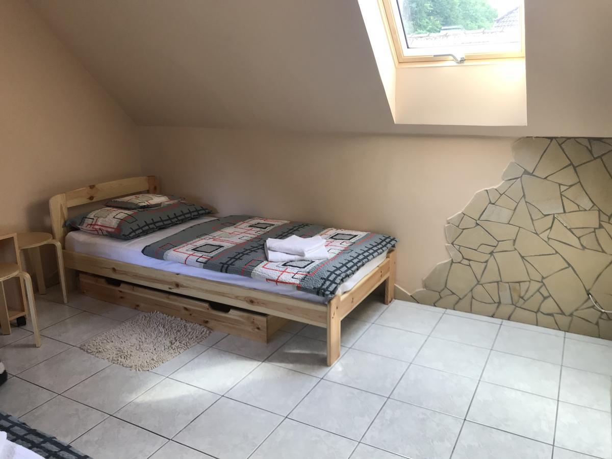 Ovar 12 Vendeghaz Токай Екстериор снимка