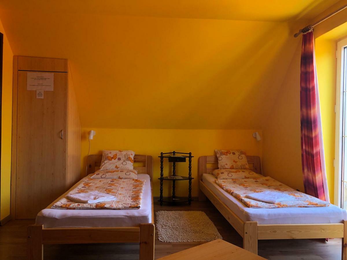Ovar 12 Vendeghaz Токай Екстериор снимка